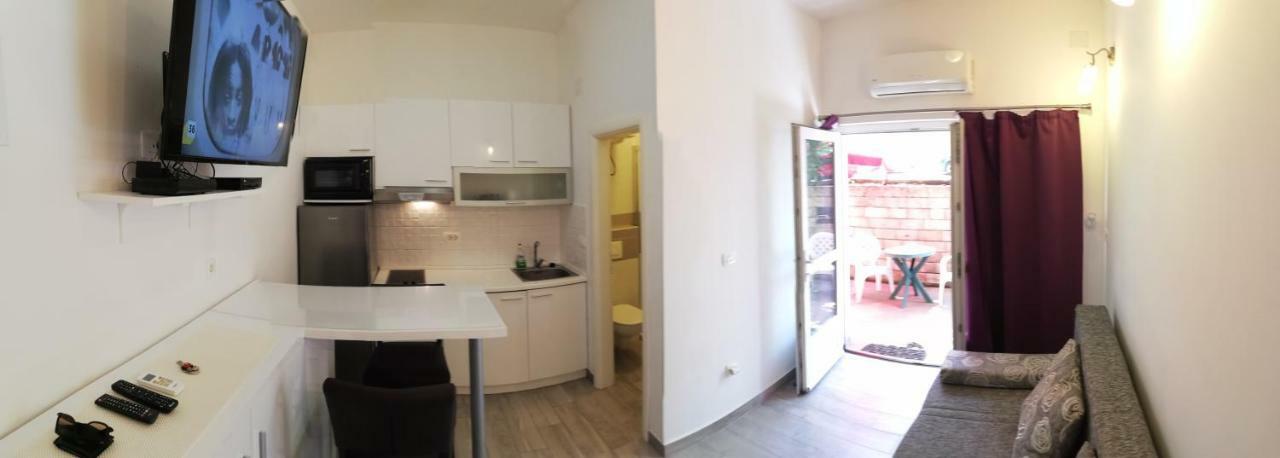 Apartment Vinko สปลิท ภายนอก รูปภาพ